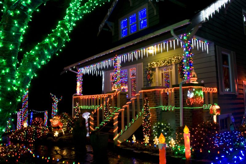 Holiday Lights Hanging in Overland Park, KS